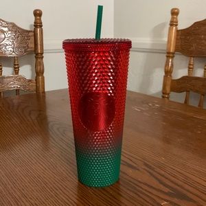 Disneyland Starbucks Christmas cup